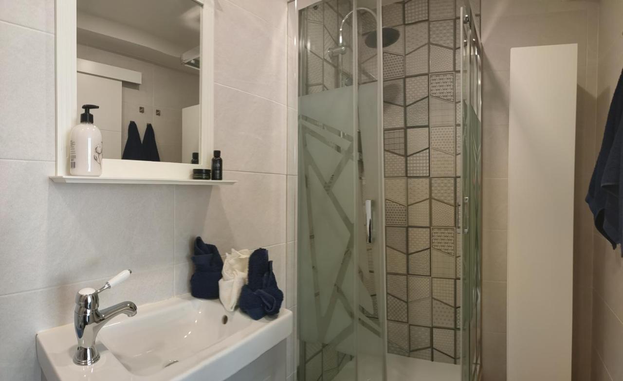 Lagunillas Suite By Namaste Elite Malaga Bagian luar foto